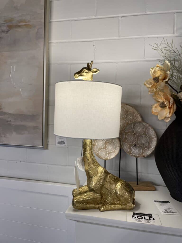 Resin Gold Giraffe Table Lamp