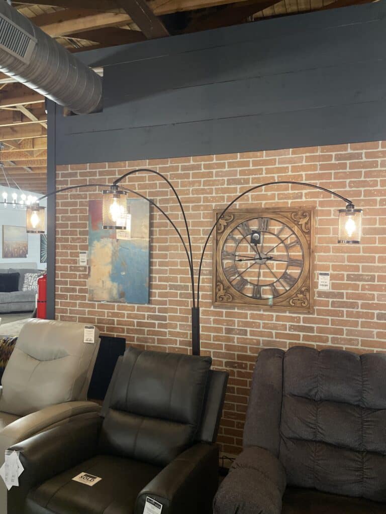Bronze Metal Arc Floor Lamp