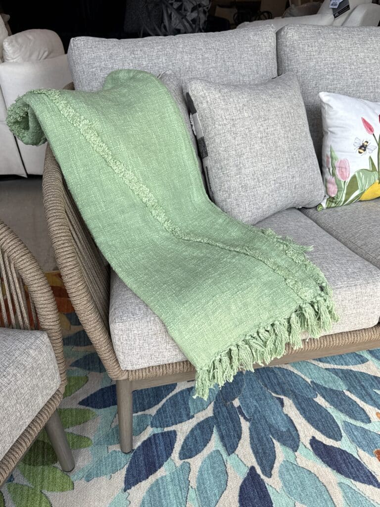 Green Bohemian Diamond Tufted Throw