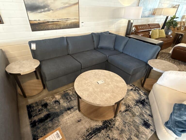 Darthurst Occasional Table Set