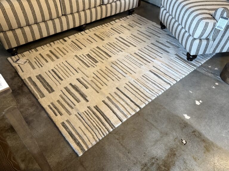 Leesdale Medium Rug - 5'x7'