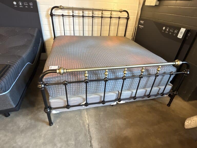 King Metal Bed (Antique Black)