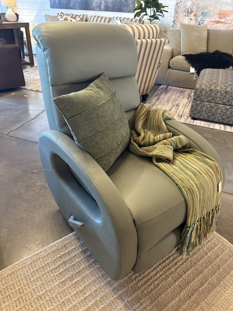 Gunter Robyn-Mint Green Swivel Glider Recliner