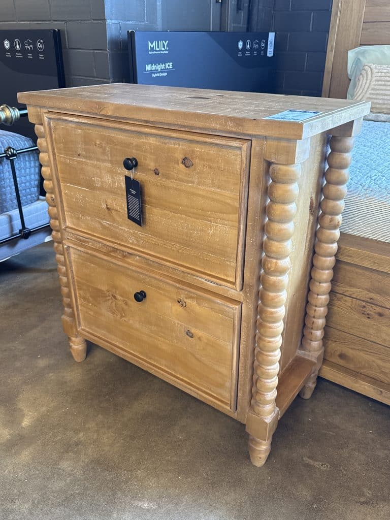 Howard Accent Shoe Chest  (Light Barnwood)