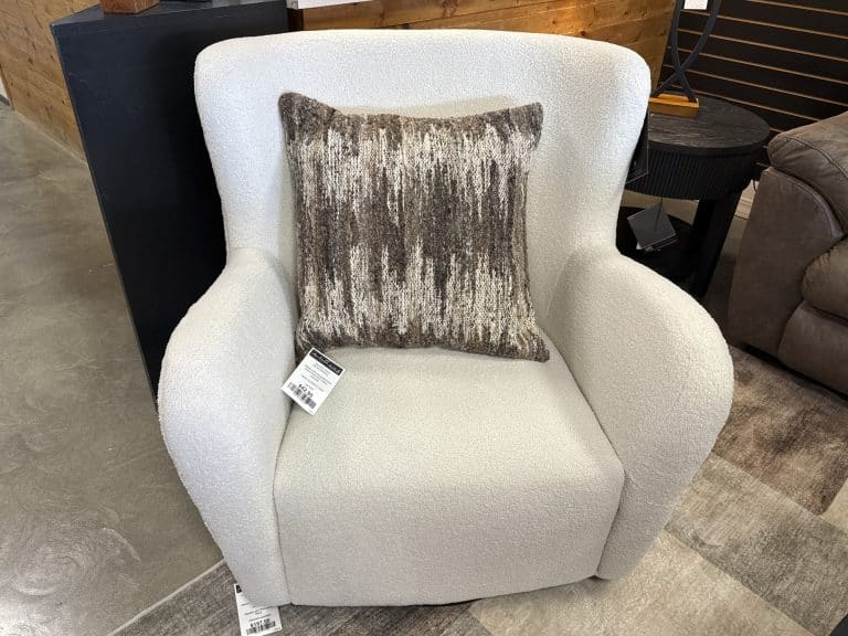 Rowenburg Swivel Glider Accent Chair (Cream)
