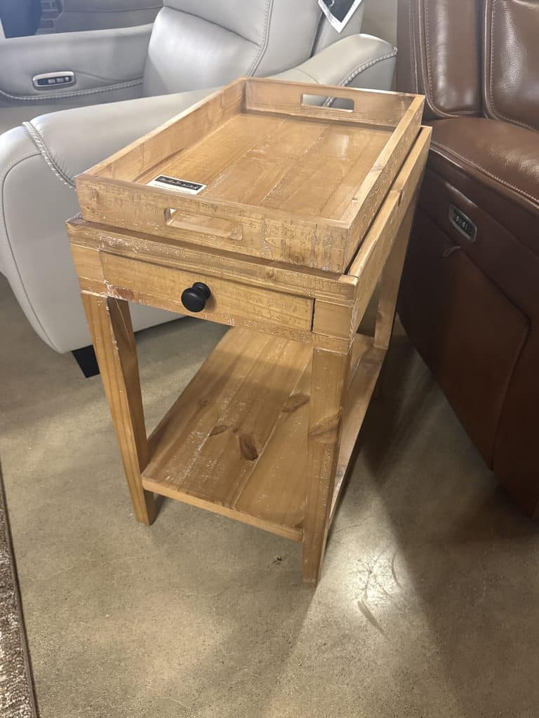 Ashdale End Table (Barnwood)